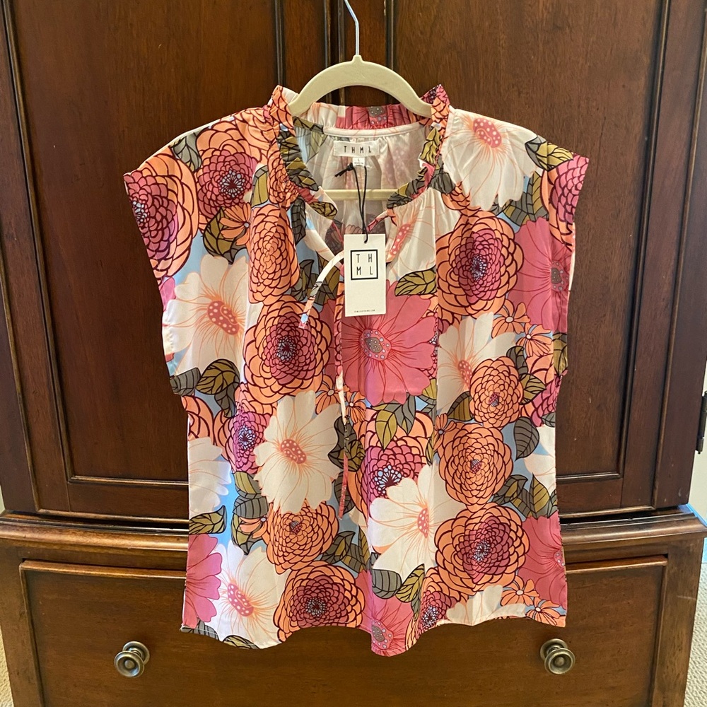 Ladies top size large